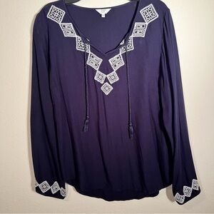 Crown & Ivy Navy Blouse White Diamond Embroidery